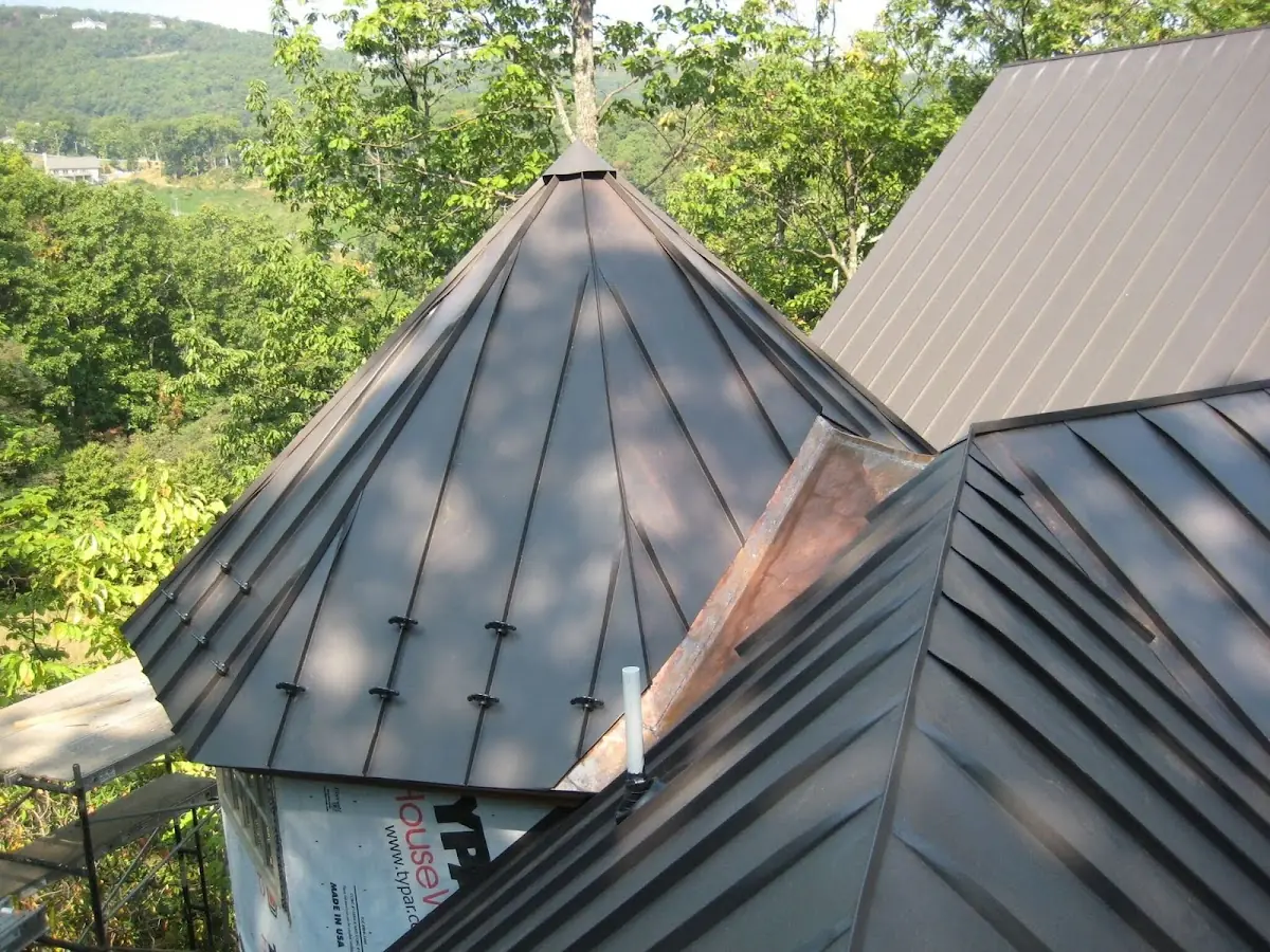 Professional Gutter Cleaning by Craftsman Roofing in Industry